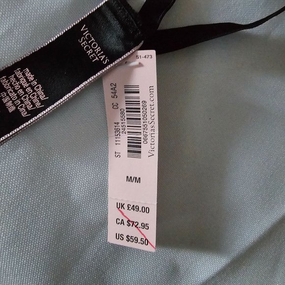 Victoria's Secret Chantilly Lace Plunge Teddy Bodysuit Black Size M/M NWT - Picture 9 of 12